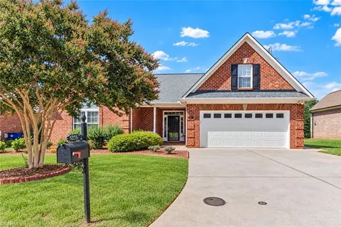 5275 Jacobs Way, Winston Salem, NC 27106