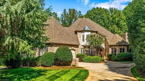 24 Rosebay Ln, Greensboro, NC 27455