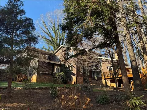 5114 Hedrick Hedrick Dr, Greensboro, NC 27410
