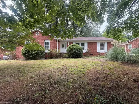 505 Leawood Dr, Greensboro, NC 27410