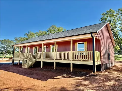 1937 Jersey Church Rd, Lexington, NC 27292