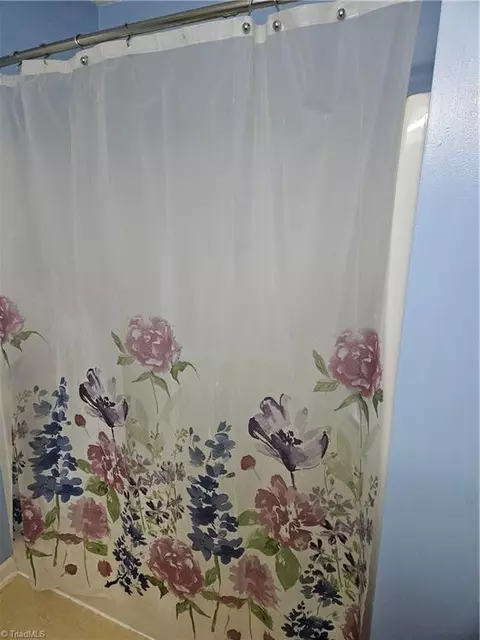 146 3rd St E, Denton, NC 27239 photo 8
