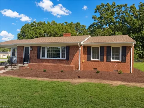 5204 Nc Highway 49 S, Burlington, NC 27215