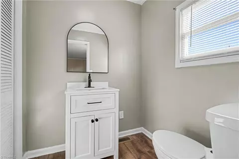 Bath - 318 Greer Ave, High Point, NC 27260 photo 1 of 2