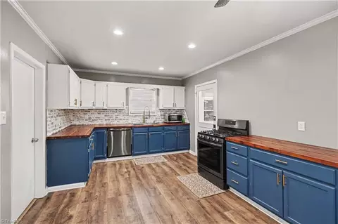 Kitchen - 318 Greer Ave, High Point, NC 27260 photo 2 of 4