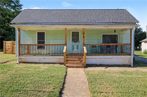 Exterior - 318 Greer Ave, High Point, NC 27260 photo 3 of 7