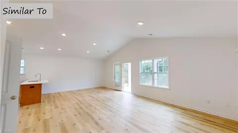 Entry Way - 6837 Maize Dr, High Point, NC 27265 photo 3 of 12