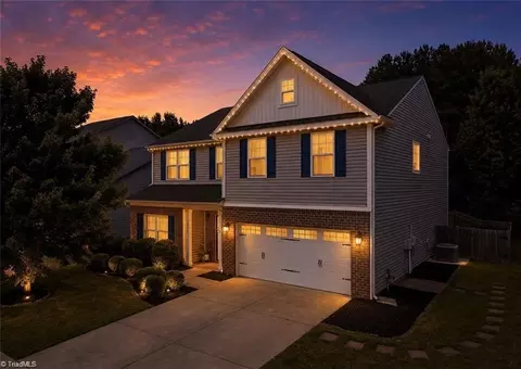 1602 Running Deer Dr, Kernersville, NC 27284
