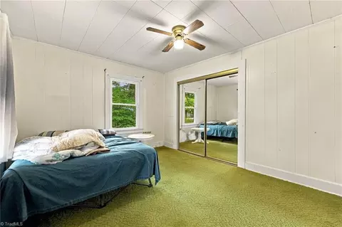 Bedroom - 1415 Pointer St, Roxboro, NC 27573 photo 3 of 5