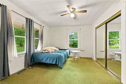 Bedroom - 1415 Pointer St, Roxboro, NC 27573 photo 1 of 5