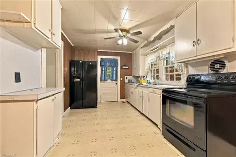 Kitchen - 1415 Pointer St, Roxboro, NC 27573 photo 1 of 1