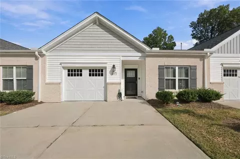 557 Isley Pl, Burlington, NC 27215