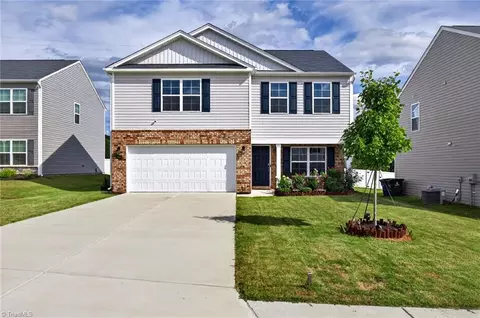 3549 Cash Dr, Winston Salem, NC 27107
