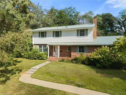 107 Wedgefield Ave, Winston Salem, NC 27106
