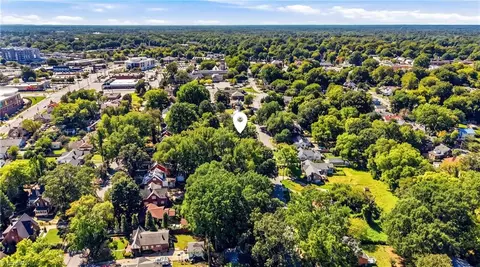 View/Area - 220 Parkway Ave E, High Point, NC 27262 photo 7 of 10