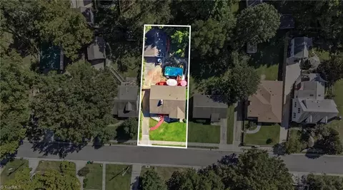 View/Area - 220 Parkway Ave E, High Point, NC 27262 photo 1 of 10