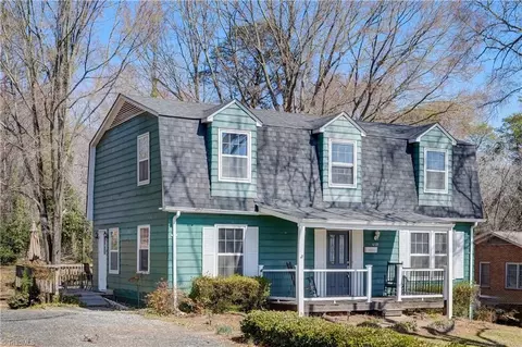 1025 Harris St, Eden, NC 27288