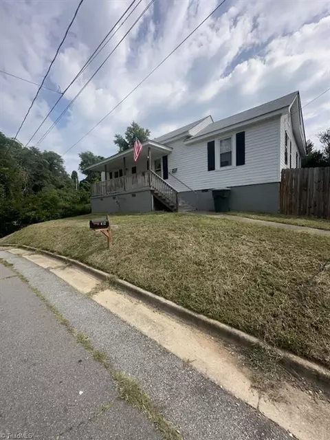 412 Victor St, Eden, NC 27288