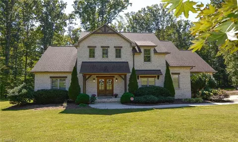 8301 Trottington Rd, Stokesdale, NC 27357