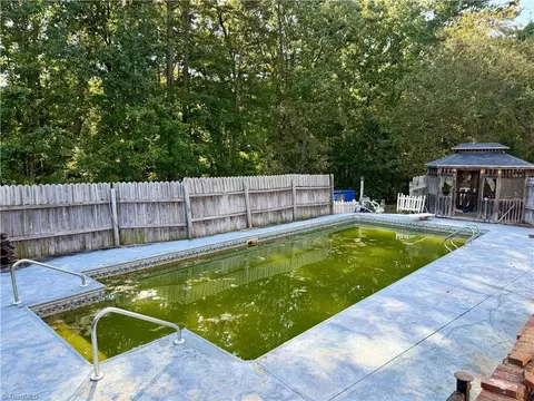 Exterior - 158 Border Ln, Pinnacle, NC 27043 photo 3 of 3