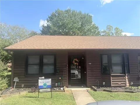 439 James Ct, High Point, NC 27265