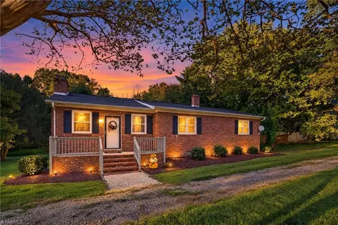 3453 Mcconnell Rd, Greensboro, NC 27405
