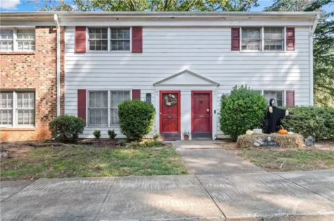 2821 Tully Sq #F, Winston Salem, NC 27106