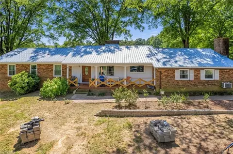 2661 W Nc Highway 24 27, Mount Gilead, NC 27306