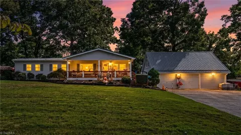 5312 Arborlinda Dr, Greensboro, NC 27405
