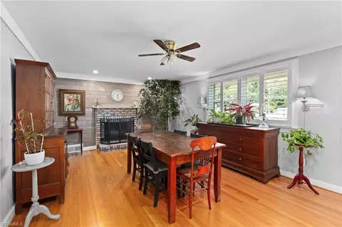 Dining - 1859 Underpass Rd, Advance, NC 27006 photo 2 of 4
