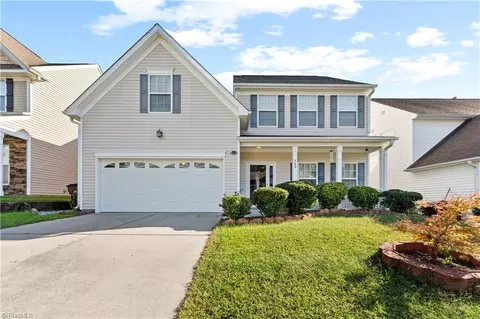 765 Spinning Wheel Pt, High Point, NC 27265