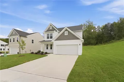 Exterior - 4074 Stallion St, High Point, NC 27262 photo 4 of 6
