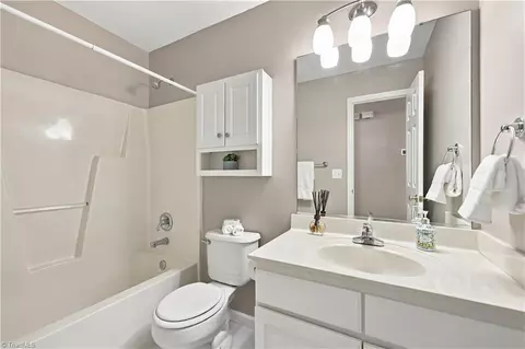Bath - 7500 Bartonshire Ct, Oak Ridge, NC 27310 photo 4 of 4