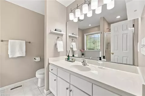 Bath - 7500 Bartonshire Ct, Oak Ridge, NC 27310 photo 1 of 4
