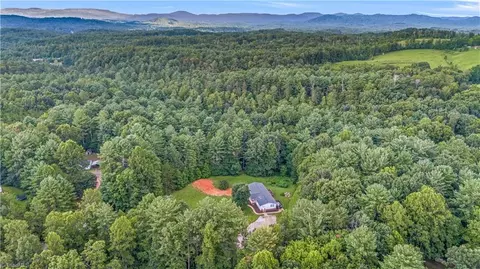 238 Pilgrim Ridge Rd # A, Wilkesboro, NC 28697