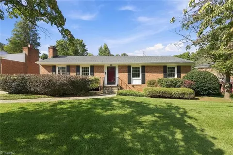 2502 Fairway Dr, Greensboro, NC 27408