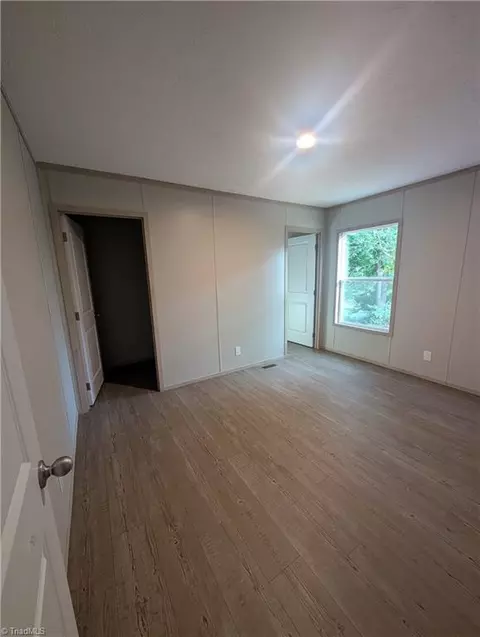 1424 Pineview Rd, Randleman, NC 27317 photo 12