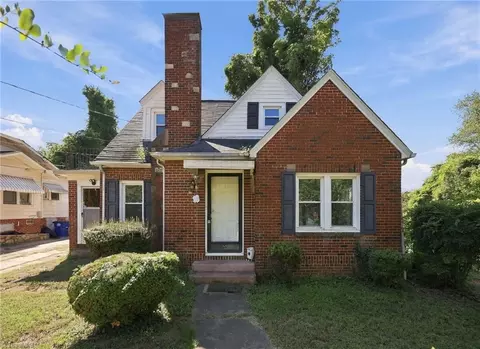 422 25th St W, Winston Salem, NC 27105