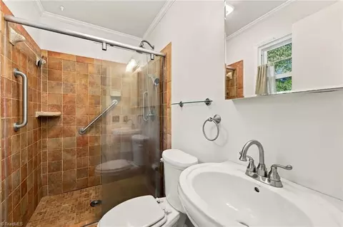 Bath - 3701 Rolling Rd, High Point, NC 27265 photo 1 of 4
