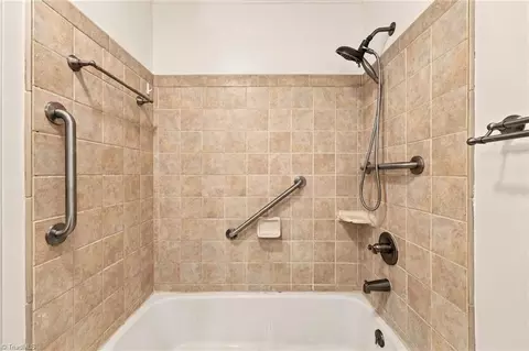 Bath - 3701 Rolling Rd, High Point, NC 27265 photo 4 of 4