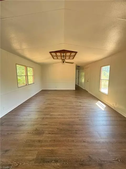2738 Old Mountain Rd, Trinity, NC 27370 photo 5