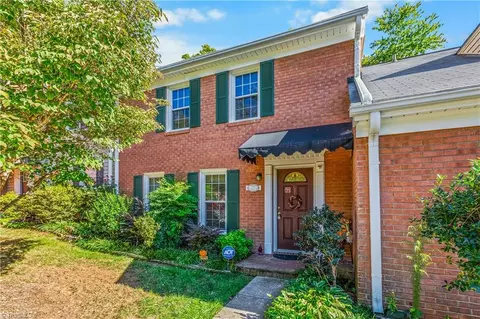2701 Saint Johns Pl, Winston Salem, NC 27106