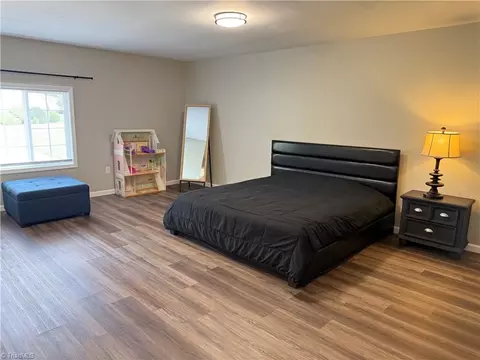 Bedroom - 1503 Manora Ct, High Point, NC 27265 photo 6 of 8