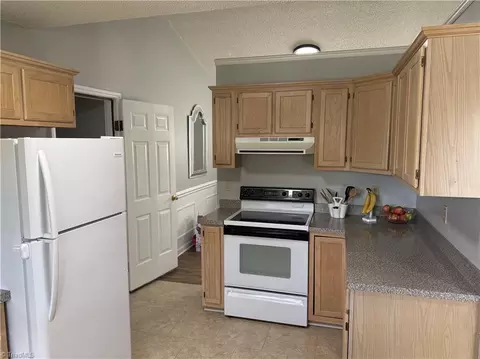 Kitchen - 1503 Manora Ct, High Point, NC 27265 photo 2 of 3