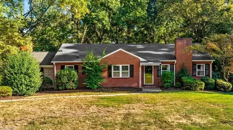 1103 Peace Haven Rd N, Winston Salem, NC 27104