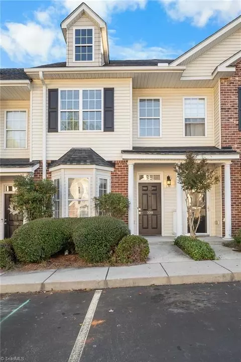108 Humberside Dr, Kernersville, NC 27284