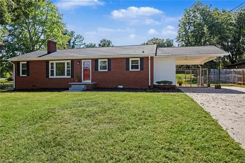 Exterior - 109 Mohawk Dr, King, NC 27021 photo 2 of 7