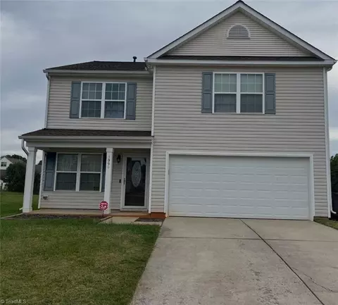 3996 Foliage Dr, Winston Salem, NC 27101