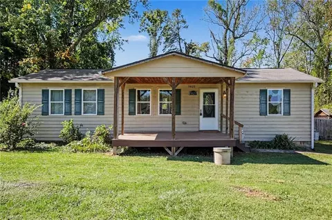 7827 Sutter Rd, Greensboro, NC 27455