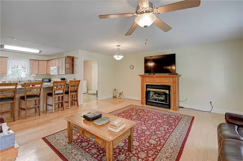 Living - 224 Tom Hunter Rd, Pilot Mountain, NC 27041 photo 3 of 3